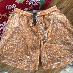 Men’s Lululemon shorts.